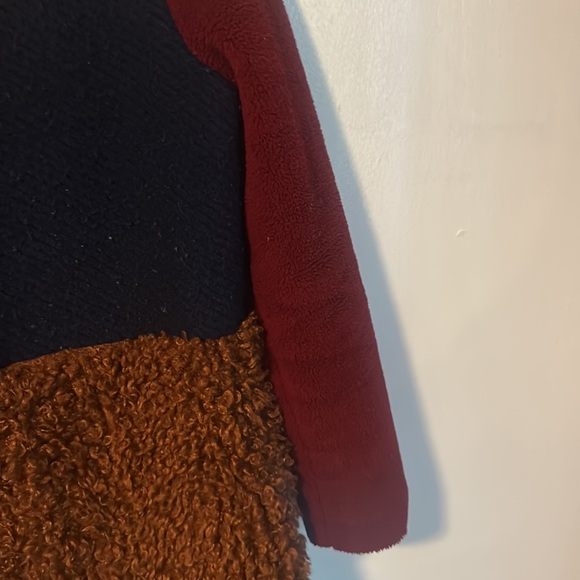 Endless Rose Colorblock Coat - Picture 4 of 10